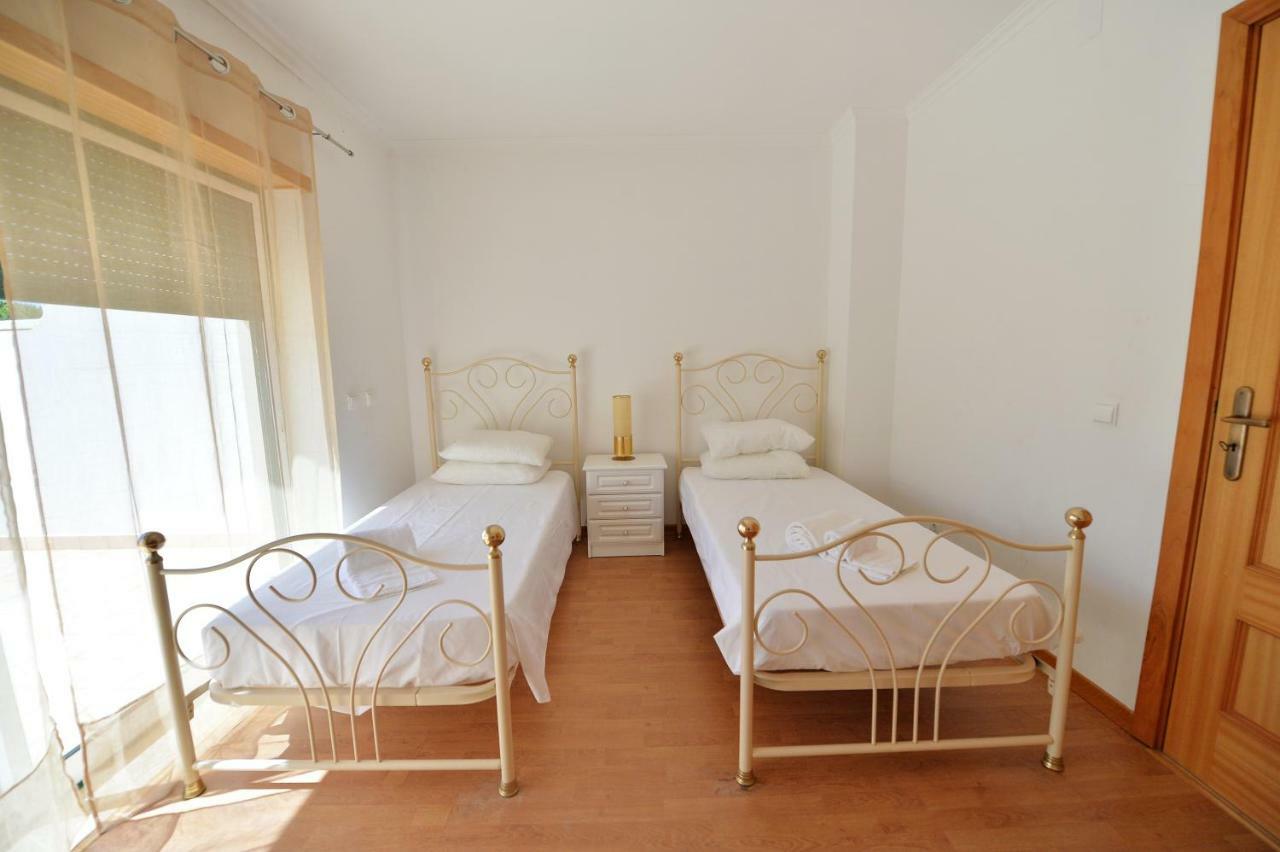 Townhouse Next To Falesia Beach 阿尔布费拉 外观 照片